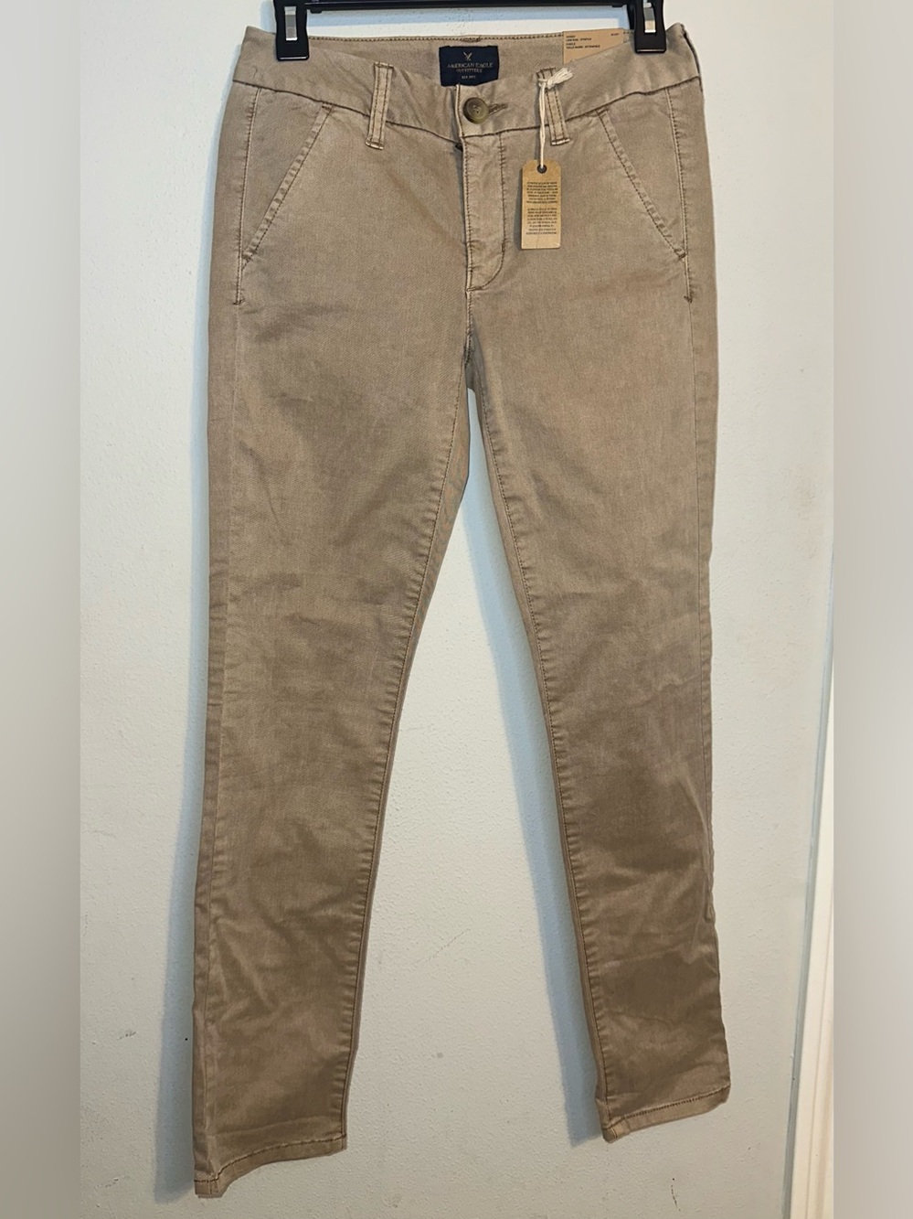 American Eagle Khaki Low Rise Skinny Jeans